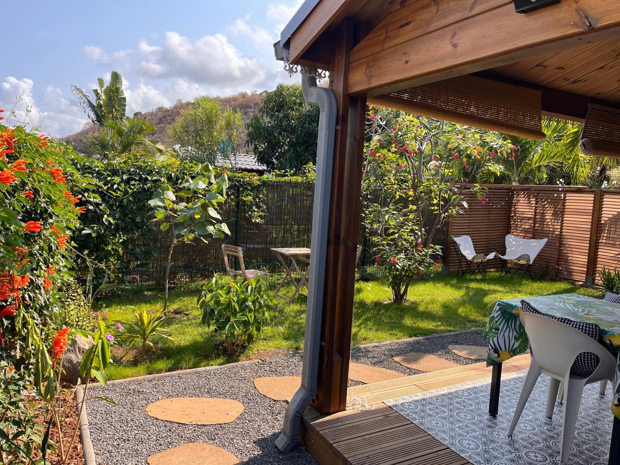 Bungalow Leu Gadiamb Saint-Leu Ngoại thất bức ảnh