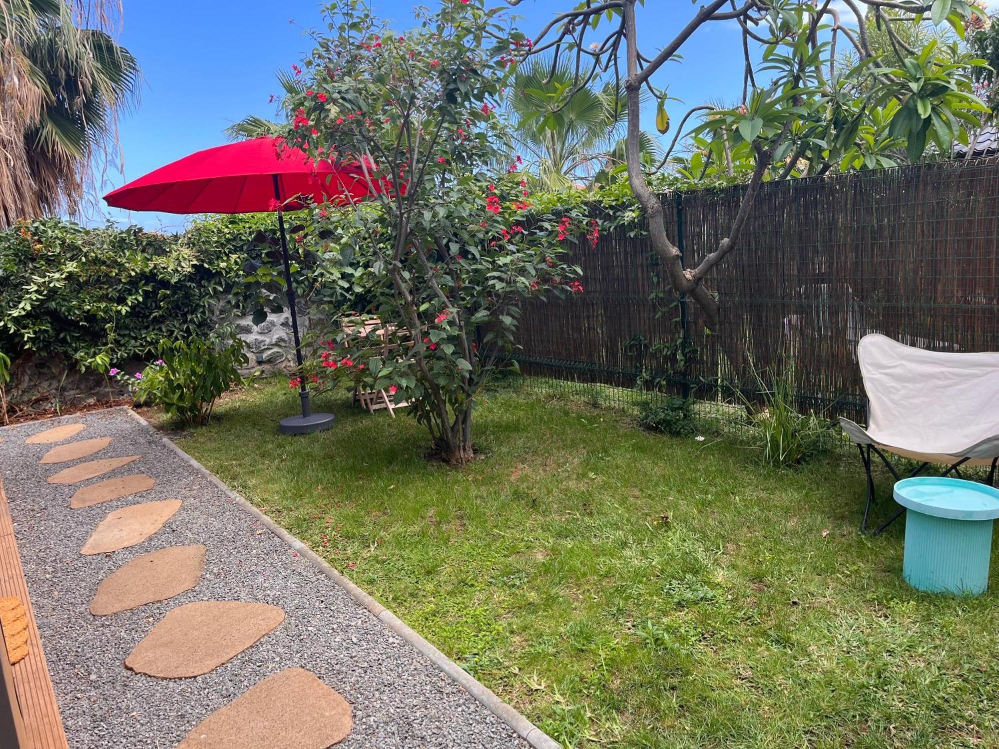 Bungalow Leu Gadiamb Saint-Leu Ngoại thất bức ảnh